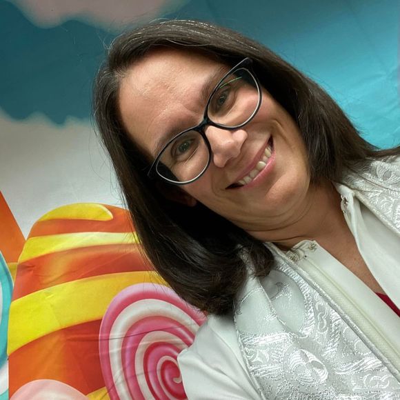 Meet your Posher, Lynn - Picture 1 of 1